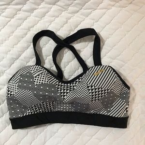 Brooks sports bra
